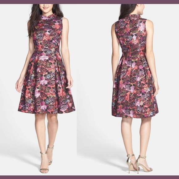 NEW Taylor Metallic Jacquard‎ Floral Fit & Flare Dress [SZ 4 ] - Picture 1 of 8